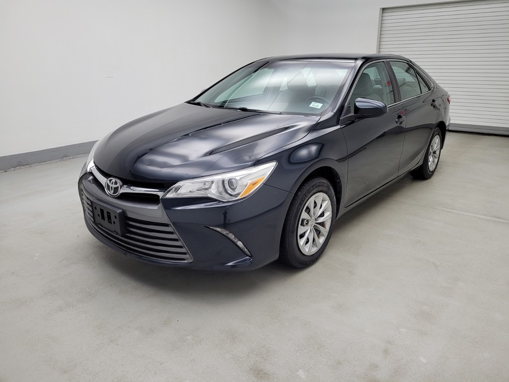 Used 2015 Toyota Camry Driver Front Bumper