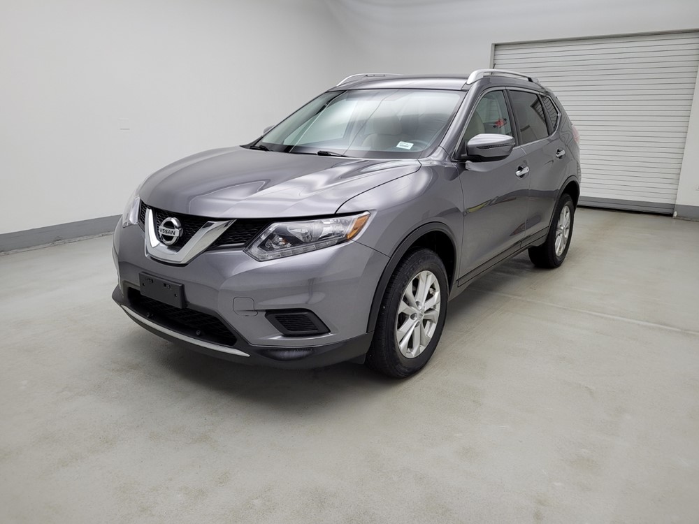 Used 2016 Nissan Rogue Driver Front Bumper