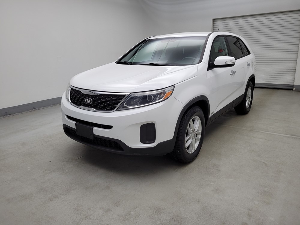 Used 2015 Kia Sorento Driver Front Bumper