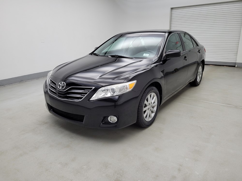 Used 2011 Toyota Camry Driver Front Bumper