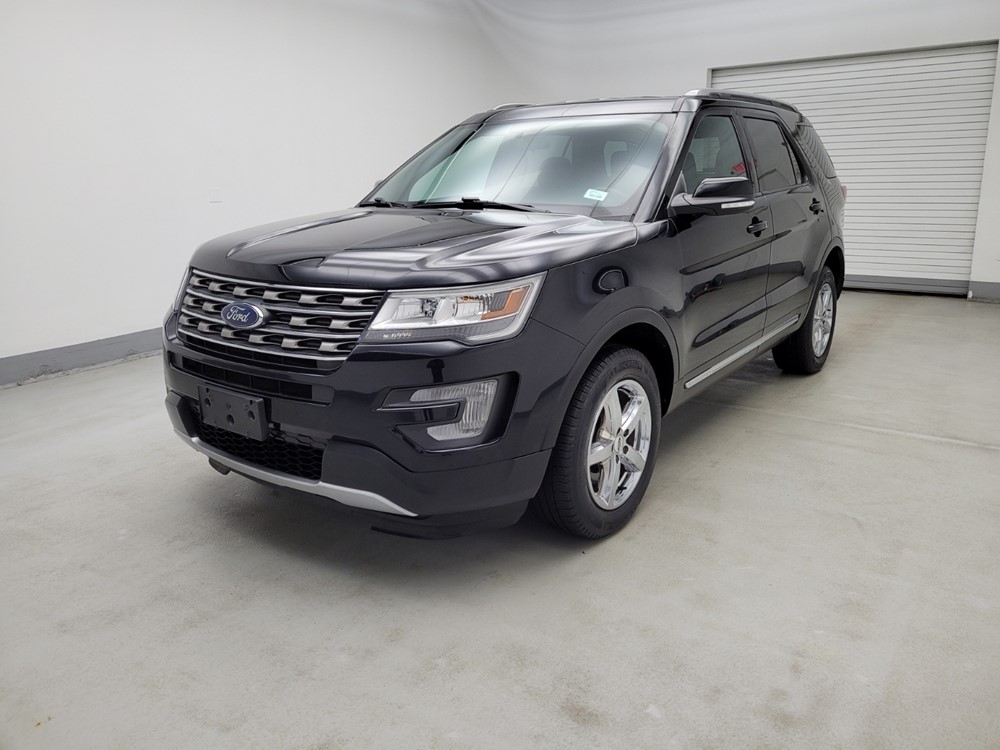 Used 2017 Ford Explorer Driver Front Bumper