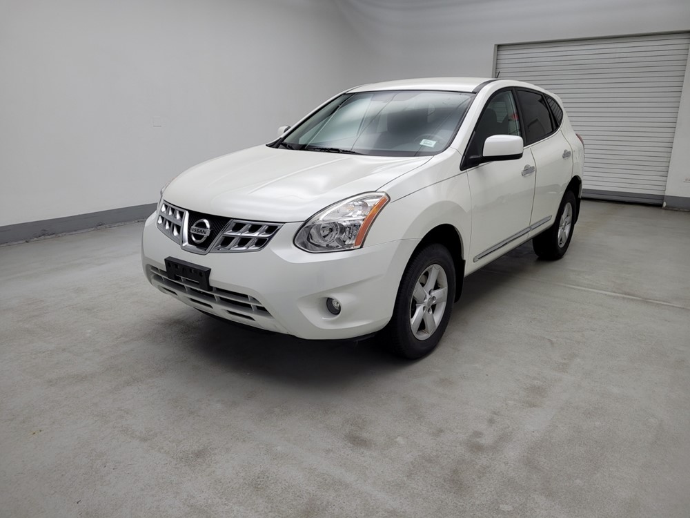 Used 2013 Nissan Rogue Driver Front Bumper