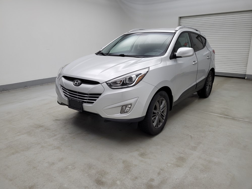 Used 2014 Hyundai Tucson Driver Front Bumper
