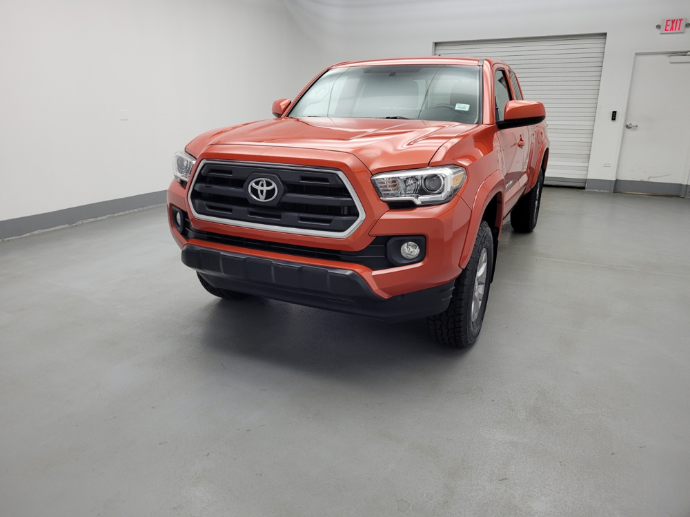 Used 2016 Toyota Tacoma Driver Front Bumper