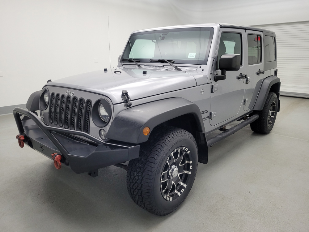 Used 2016 Jeep Wrangler Driver Front Bumper