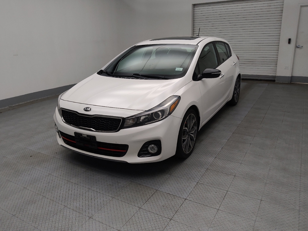 2017 Kia Forte5 SX's photo