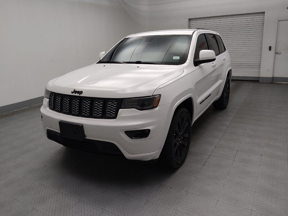 2020 Jeep Grand Cherokee Altitude's photo