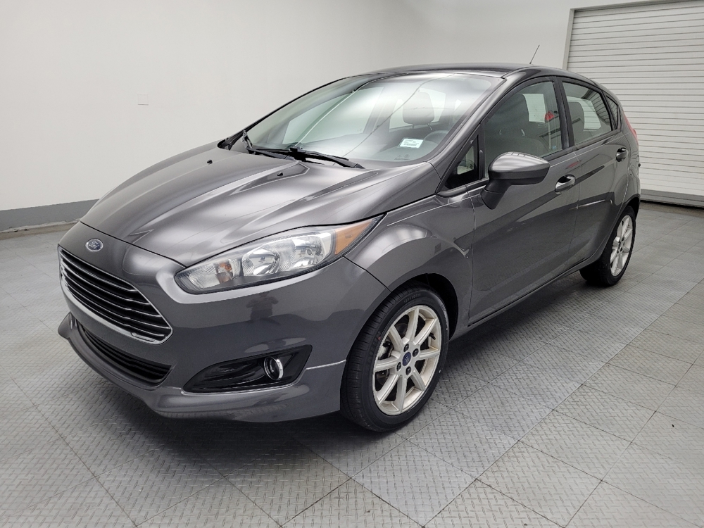 2017 Ford Fiesta SE's photo