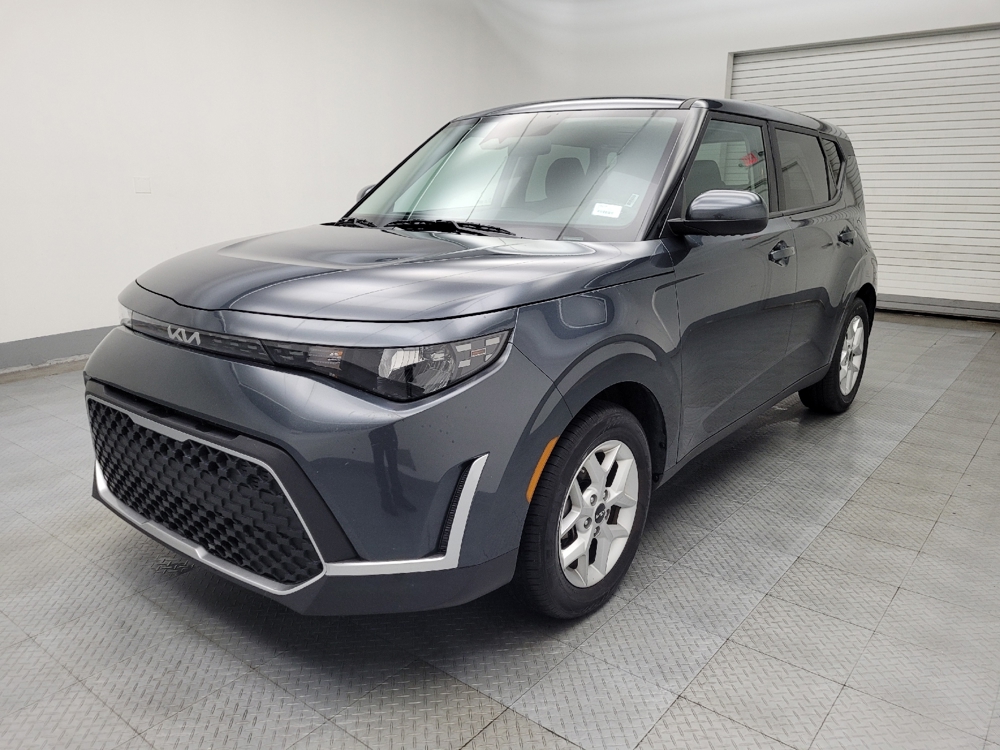 2024 Kia Soul LX's photo