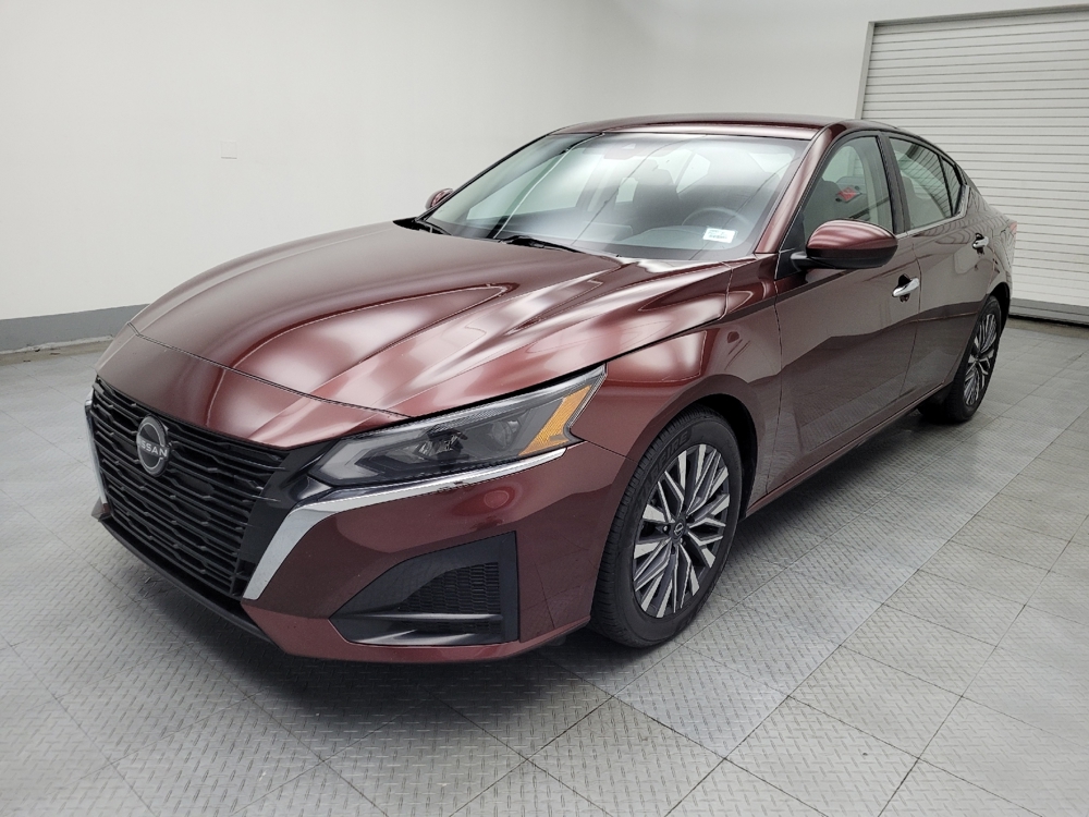 2023 Nissan Altima SV