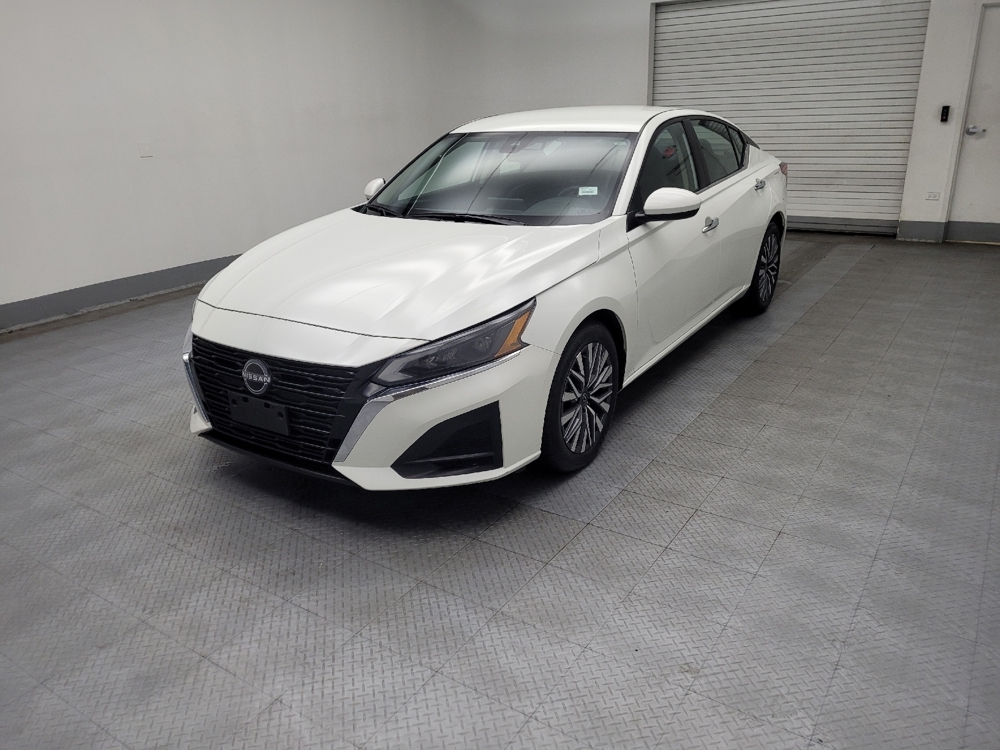2023 Nissan Altima SV