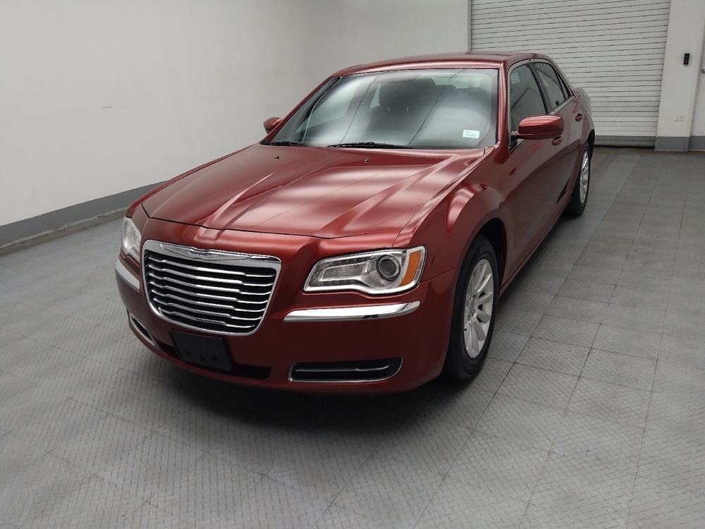 2013 Chrysler 300 Base's photo