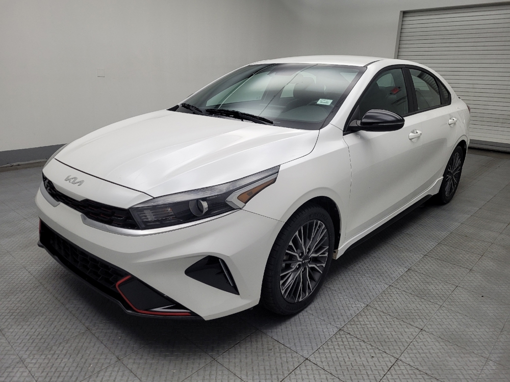 2022 Kia FORTE GT-Line's photo