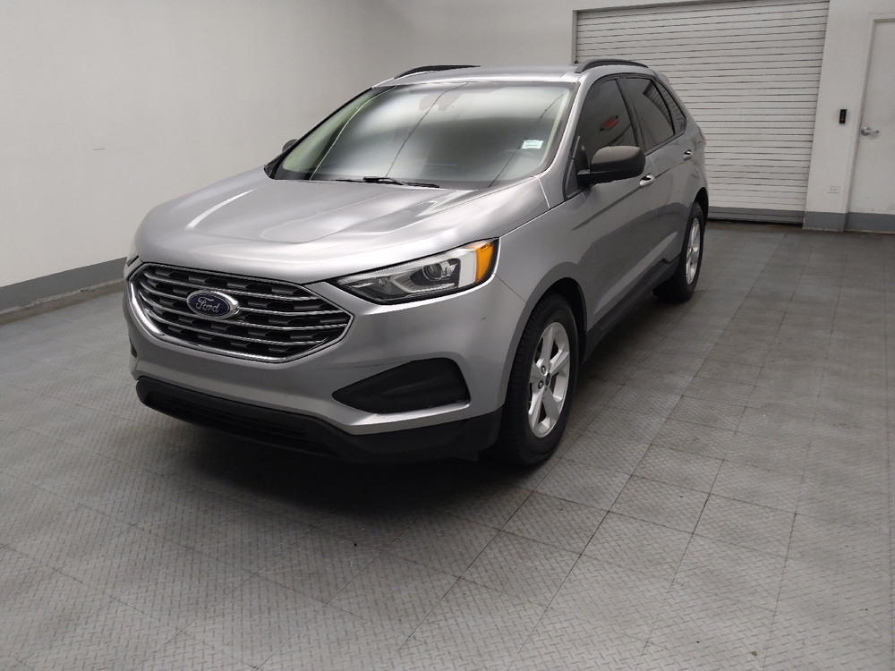 2021 Ford Edge SE's photo