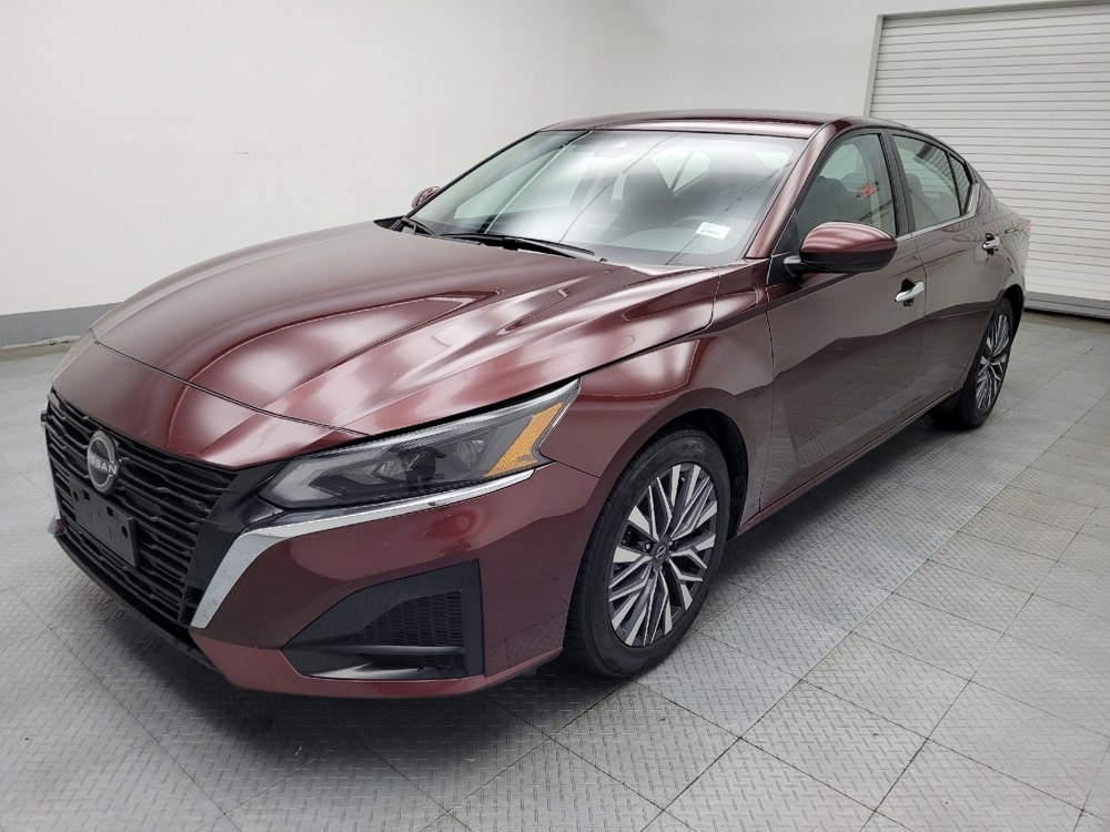 2023 Nissan Altima SV