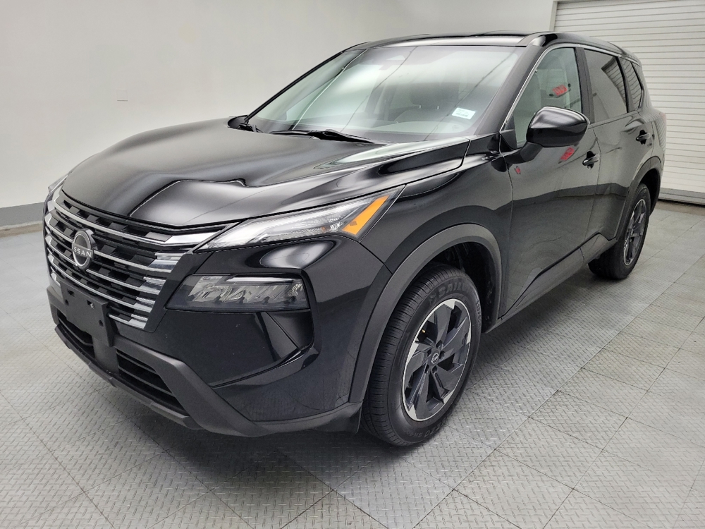 2024 Nissan Rogue SV's photo