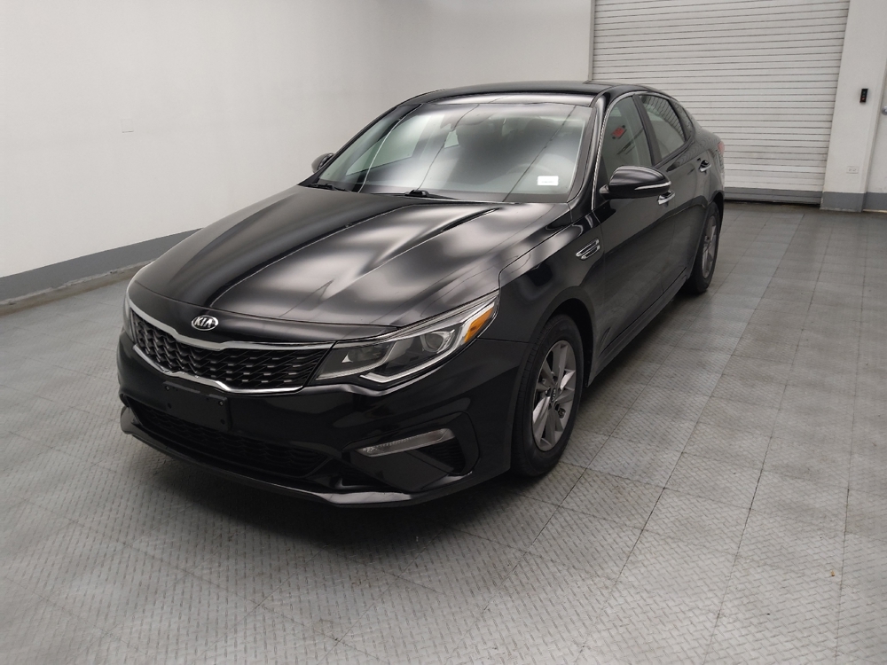 2020 Kia Optima LX's photo