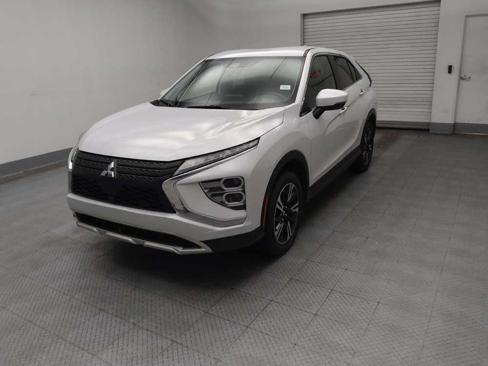 2024 Mitsubishi Eclipse Cross SE's photo