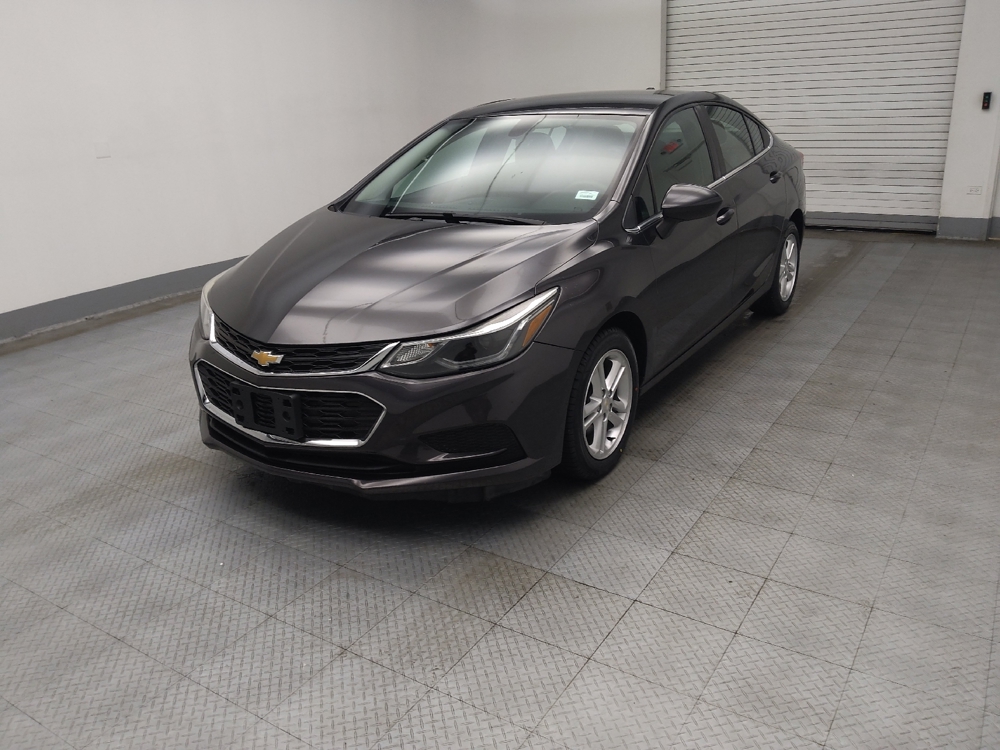 2017 Chevrolet Cruze LT's photo