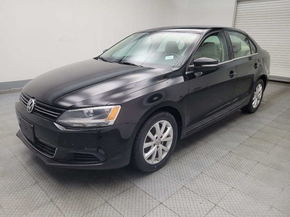 2013 Volkswagen Jetta SE's photo