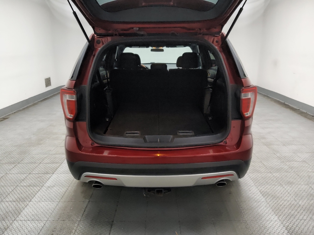 2017 Ford Explorer XLT - Photo 22