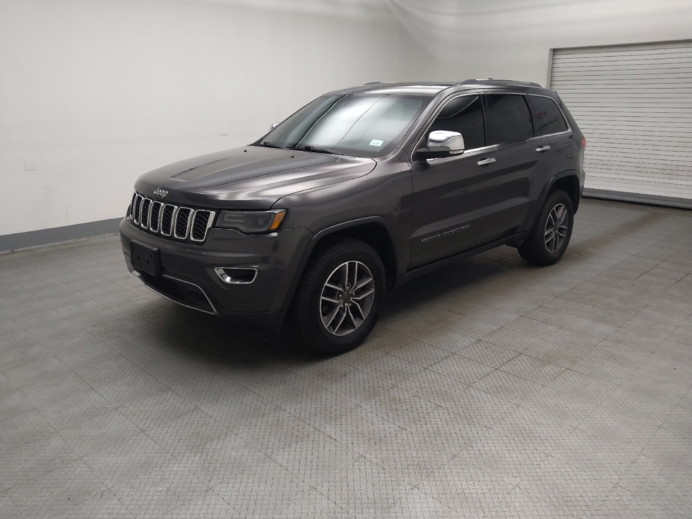 View vehicle photo 2
