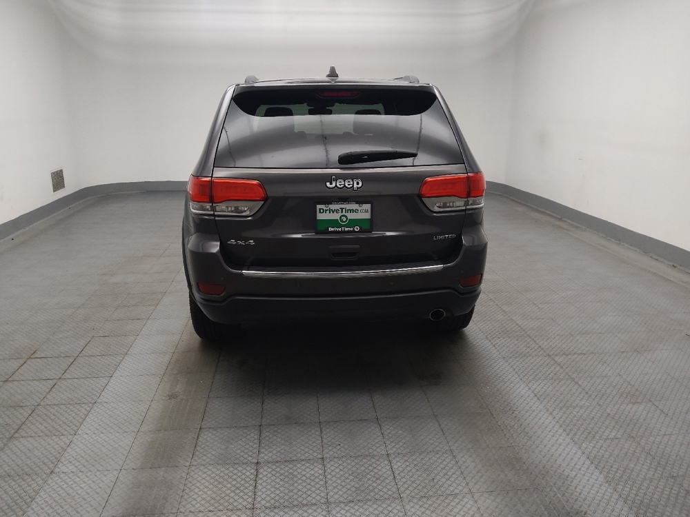 View vehicle photo 6