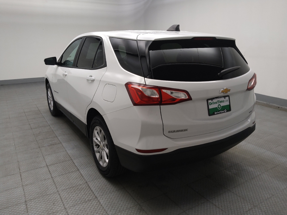 2021 Chevrolet Equinox LS - Photo 4
