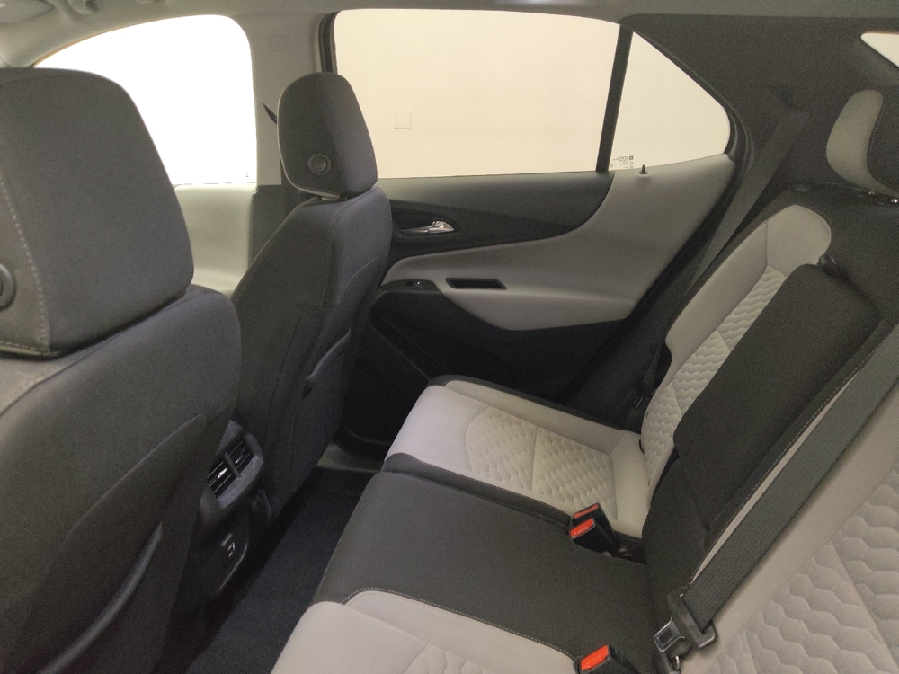 2021 Chevrolet Equinox LS - Photo 14