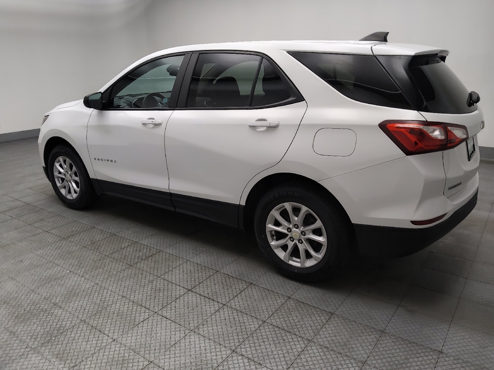 2021 Chevrolet Equinox LS - Photo 3