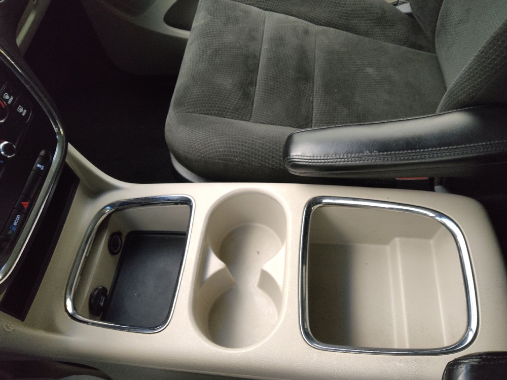 2016 Dodge Grand Caravan SXT - Photo 20