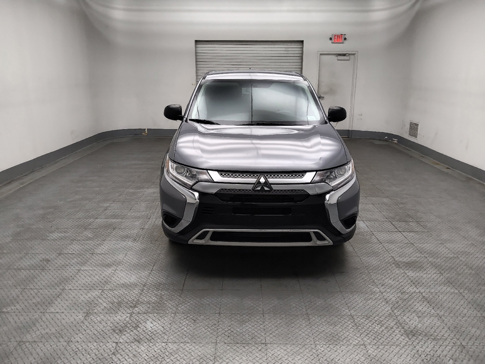 2020 Mitsubishi Outlander ES - Photo 11