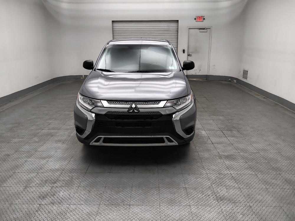 2020 Mitsubishi Outlander ES - Photo 12