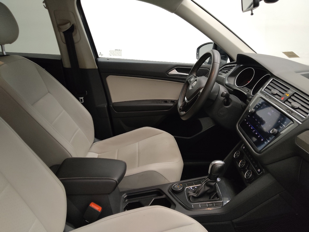 2021 Volkswagen Tiguan SEL - Photo 16