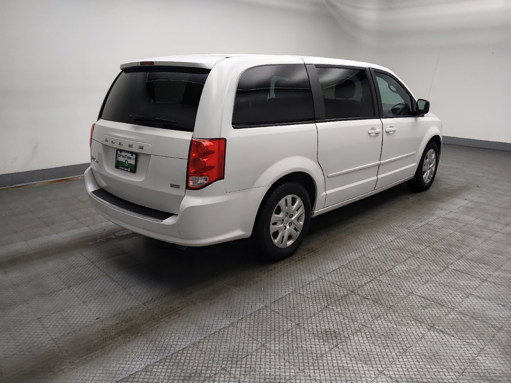 2016 Dodge Grand Caravan SE - Photo 8
