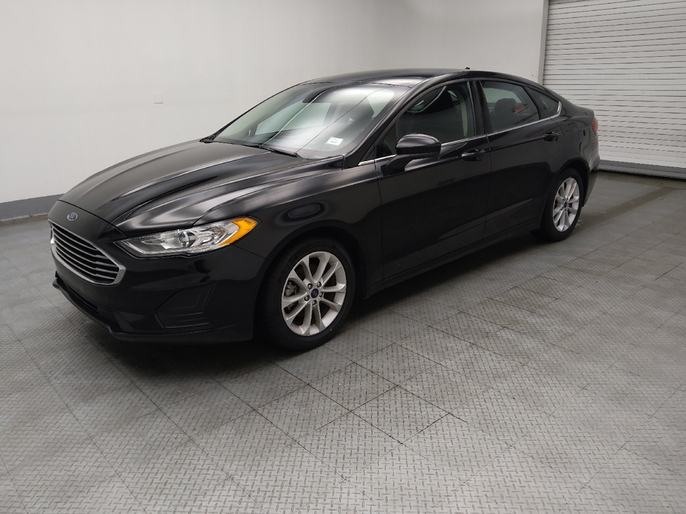 2020 Ford Fusion Hybrid SE - Photo 2