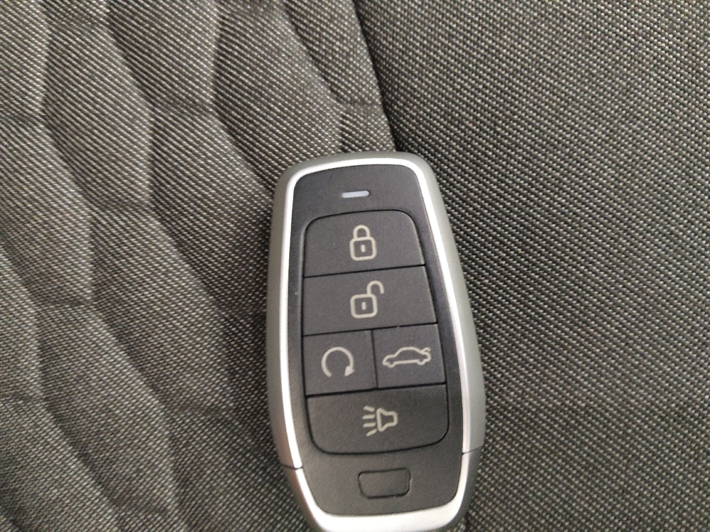 2019 Chevrolet Equinox LT - Photo 25
