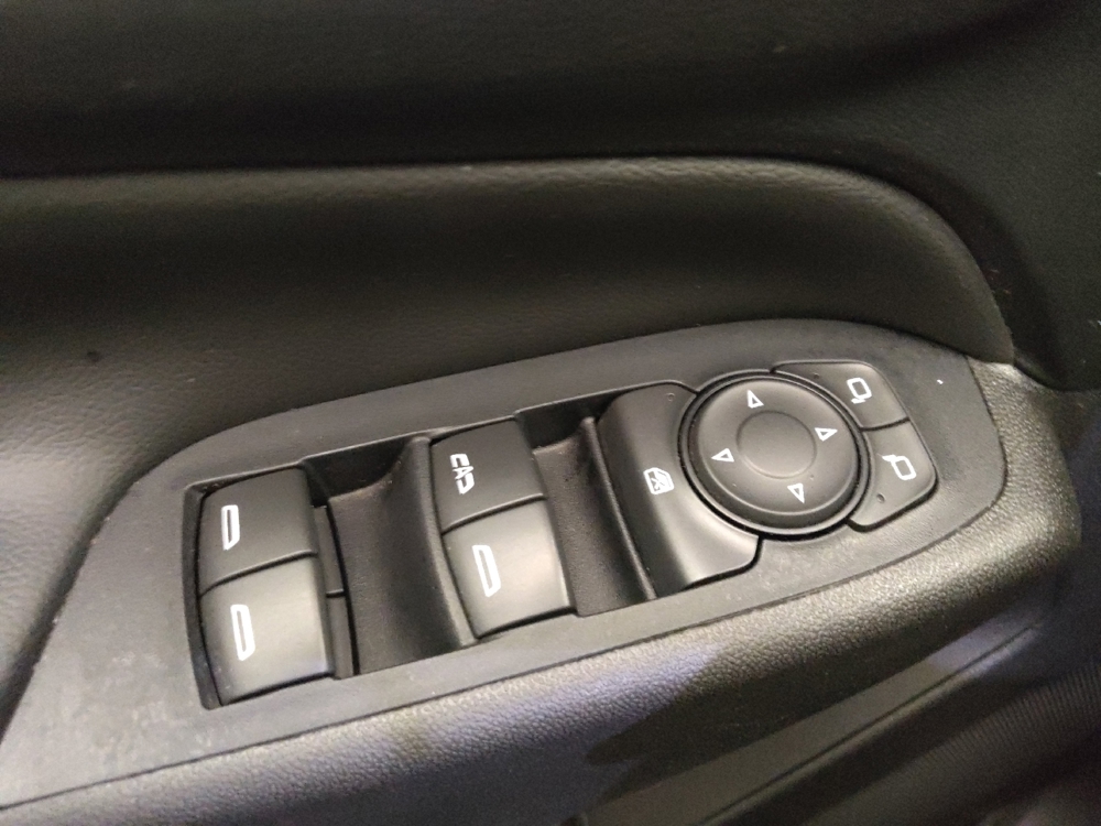 2019 Chevrolet Equinox LT - Photo 21