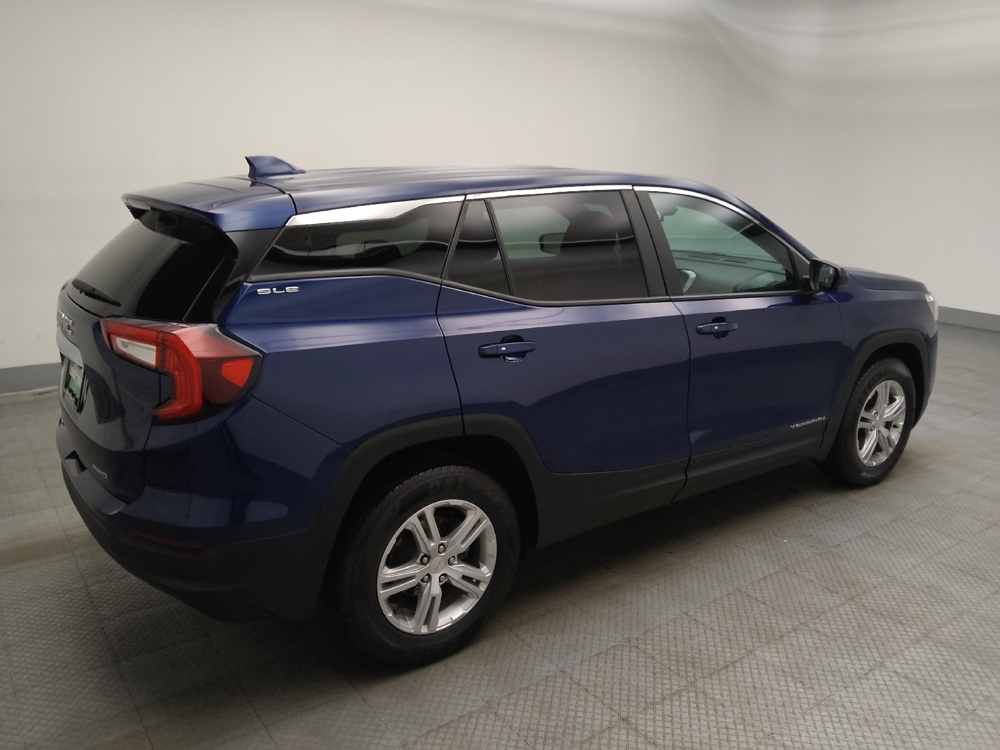 2022 GMC Terrain SLE - Photo 8