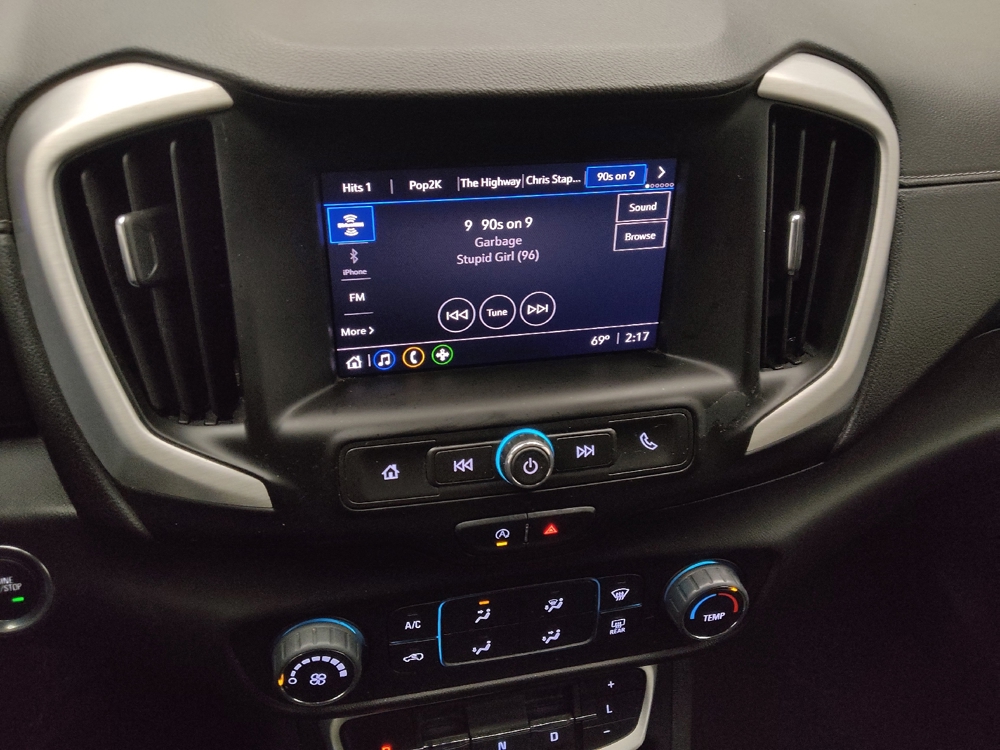 2022 GMC Terrain SLE - Photo 19