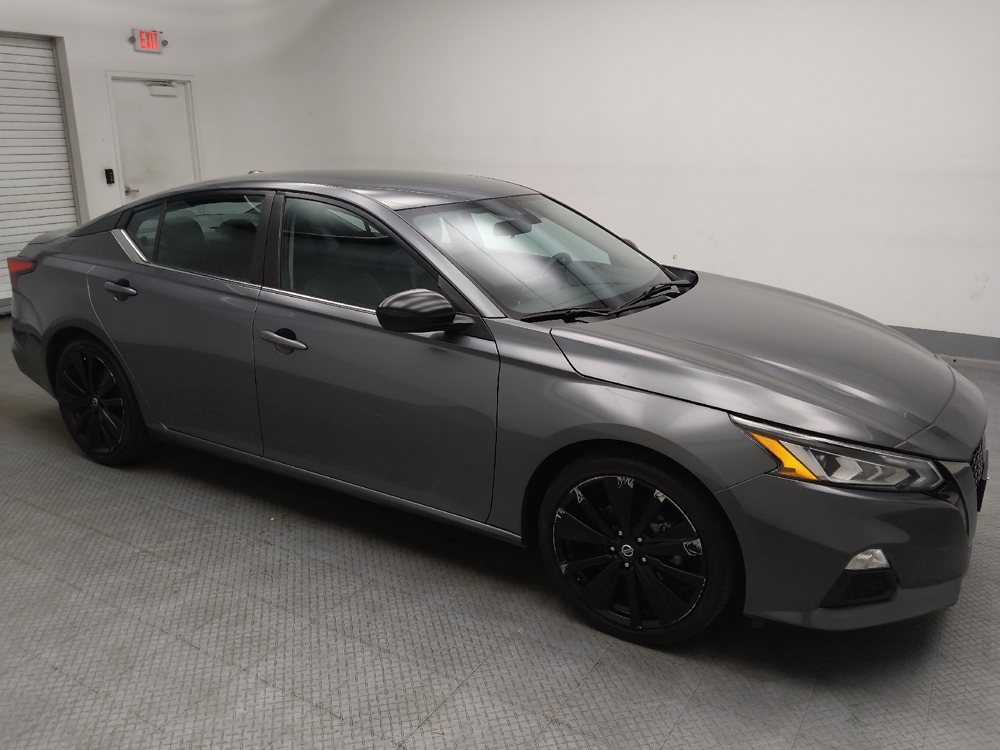 2021 Nissan Altima SR - Photo 9