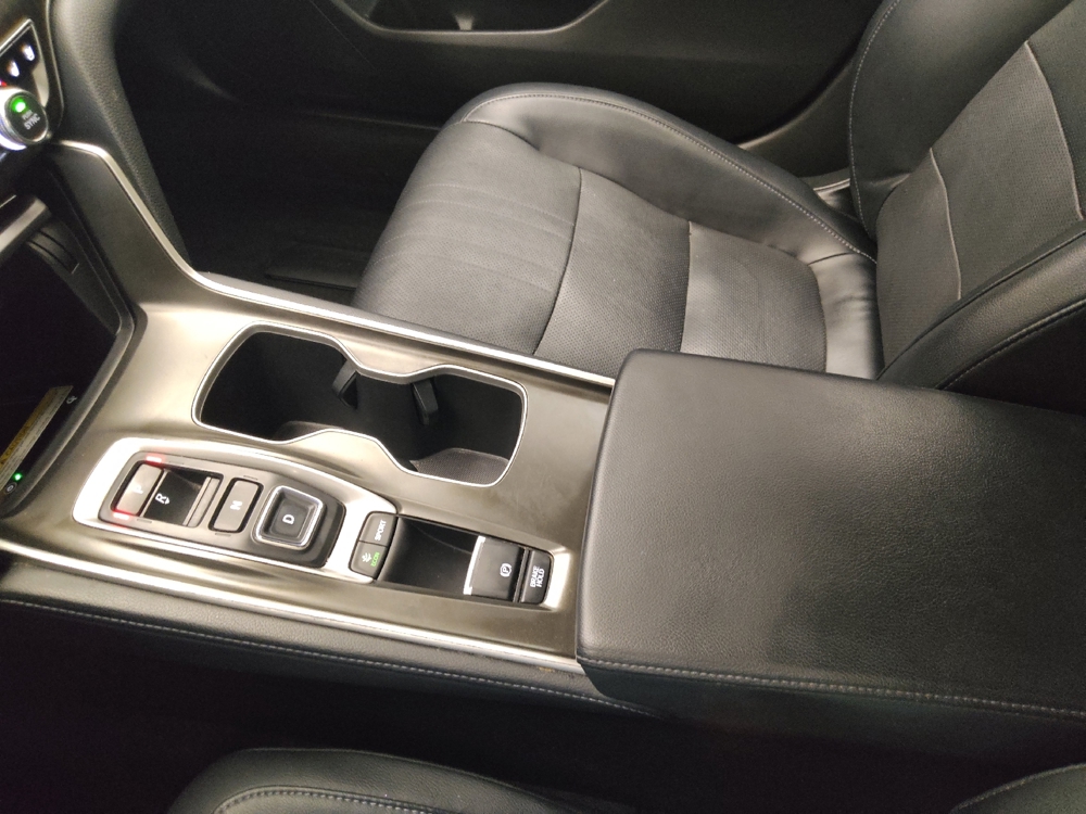 2018 Honda Accord Touring - Photo 20