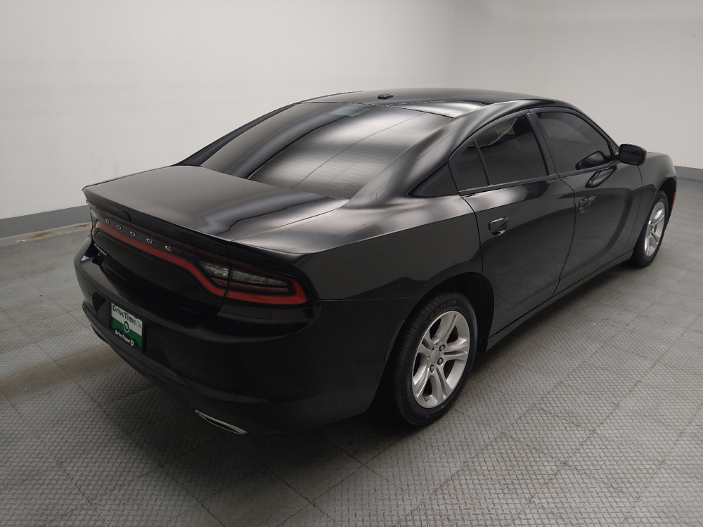 2022 Dodge Charger SXT - Photo 7