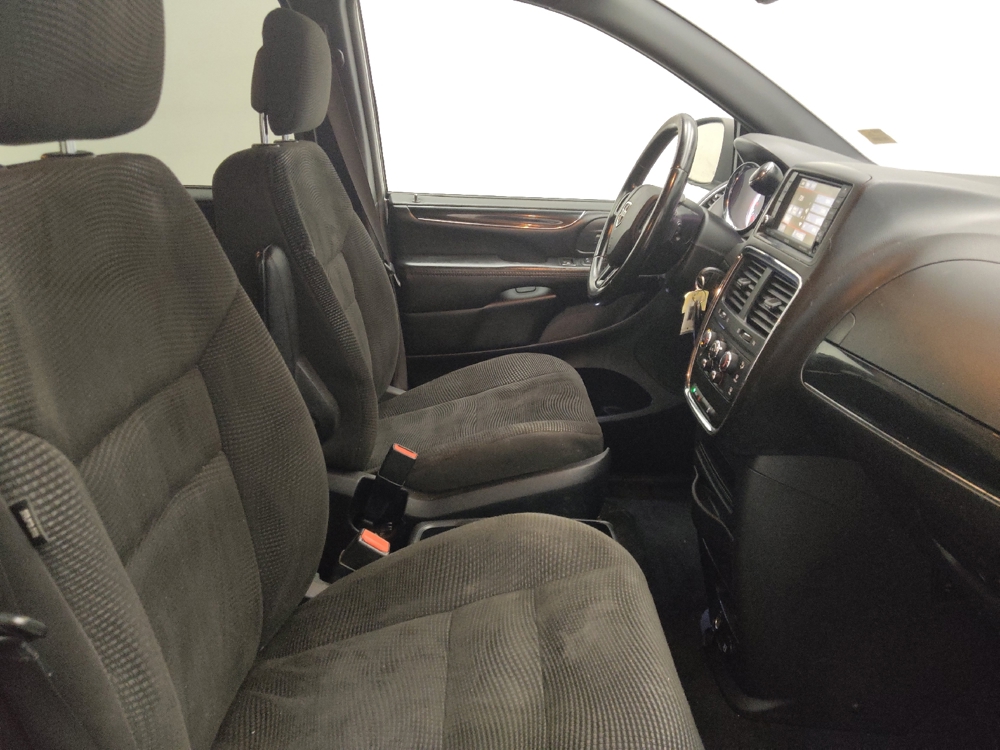 2020 Dodge Grand Caravan SE Plus - Photo 16