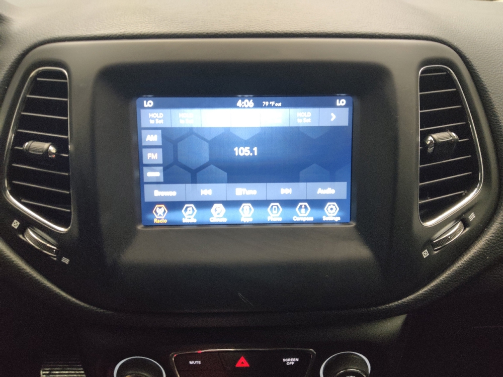 2018 Jeep Compass Latitude - Photo 19