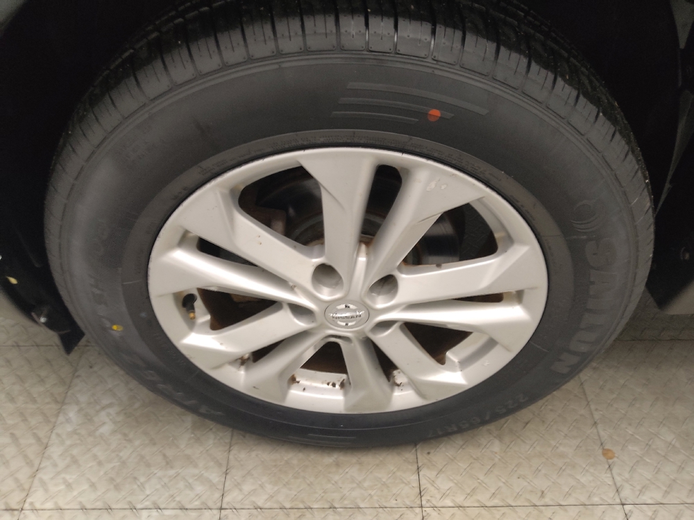 2016 Nissan Rogue SV - Photo 24