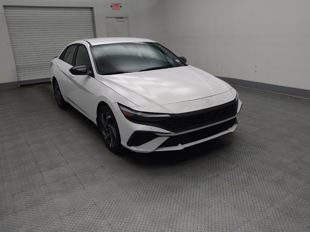 2025 Hyundai Elantra SEL - Photo 10