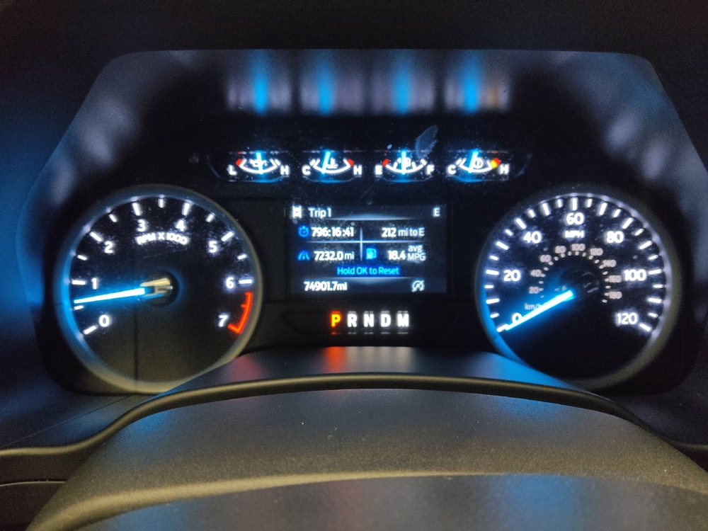 2020 Ford Expedition XLT - Photo 18