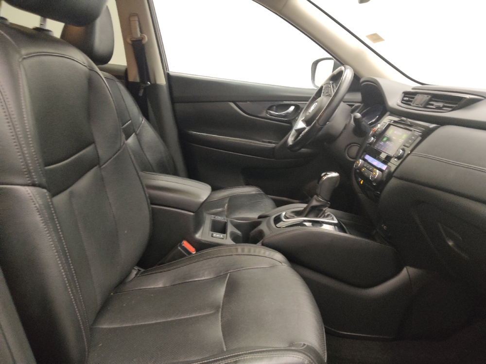 2018 Nissan Rogue SL - Photo 16