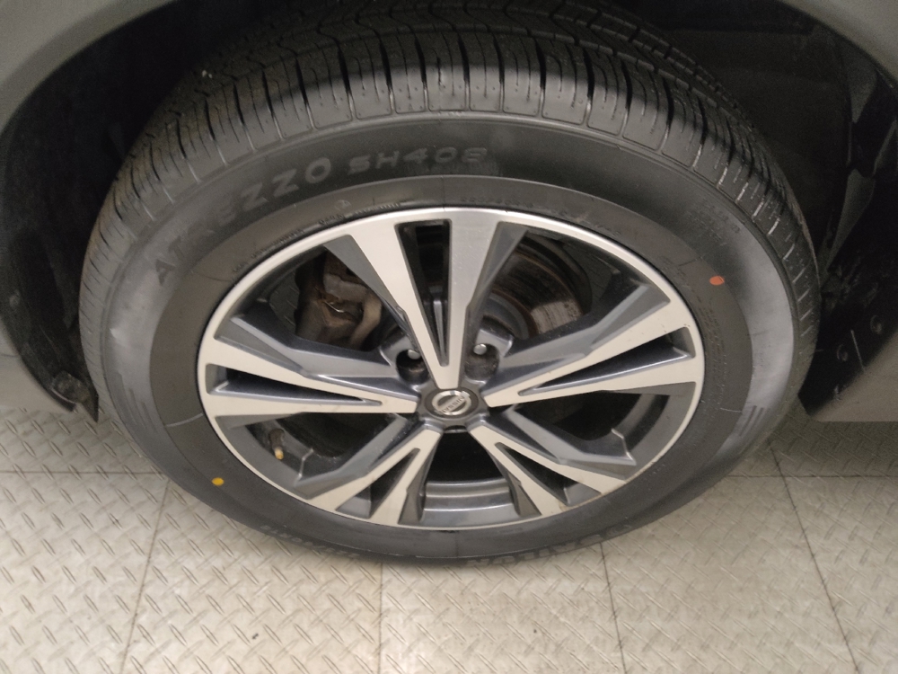 2018 Nissan Rogue SL - Photo 24